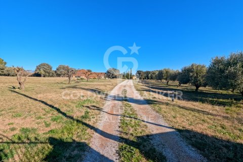15 bedrooms house for sale in Llers, Girona, Catalonia, Spain № 5390 - photo 14