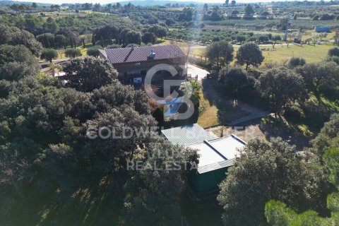 15 bedrooms house for sale in Llers, Girona, Catalonia, Spain № 5390 - photo 22
