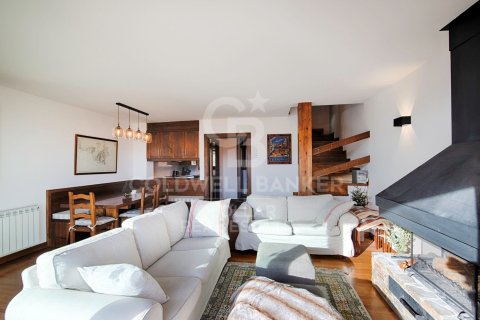 3 bedrooms duplex for sale in Girona, Catalonia, Spain № 5389 - photo 12