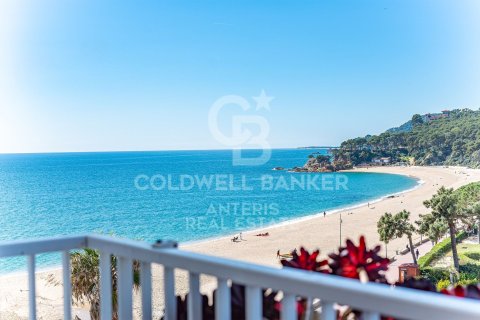 2 bedrooms apartment for sale in Lloret de Mar, Girona, Catalonia, Spain № 7927 - photo 12