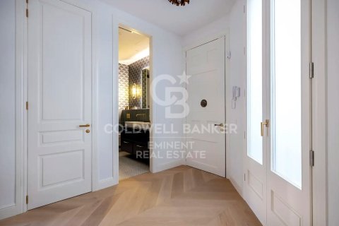 3 chambres apartment à vendre à Barcelona, Catalonia, Spain № 7924 - photo 6