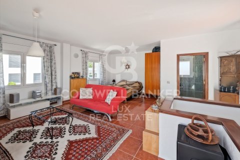 3 bedrooms villa for sale in Roses, Girona, Catalonia, Spain № 7820 - photo 15