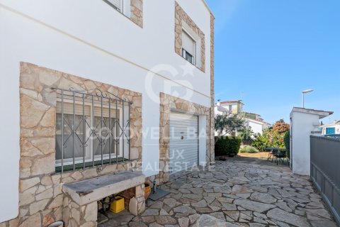 3 bedrooms villa for sale in Roses, Girona, Catalonia, Spain № 7820 - photo 12