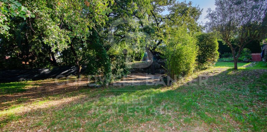1400 sq.m. land plot for sale in Cerdanyola Del Valles, Barcelona, Catalonia, Spain № 7973