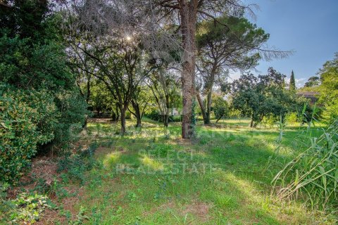 1400 sq.m. land plot for sale in Cerdanyola Del Valles, Barcelona, Catalonia, Spain № 7973 - photo 4