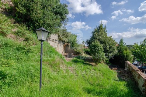 1001 sq.m. land plot for sale in Cerdanyola Del Valles, Barcelona, Catalonia, Spain № 7976 - photo 5