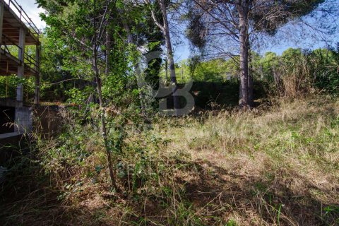 1000 sq.m. land plot for sale in Cerdanyola Del Valles, Barcelona, Catalonia, Spain № 7971 - photo 5
