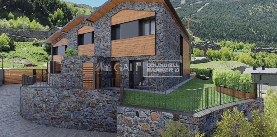 3 chambres house à vendre à Principado De Andorra (Ninguna Poblacion Tiene C.P.), Lleida, Catalonia, Spain № 5573