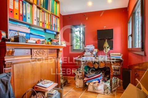 Купить дом в Барселона, Испания с 6 спален, 380м², № 6083 - фото 27