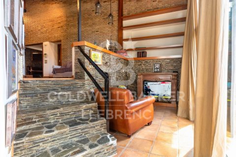 Купить дом в Барселона, Испания с 6 спален, 380м², № 6083 - фото 9