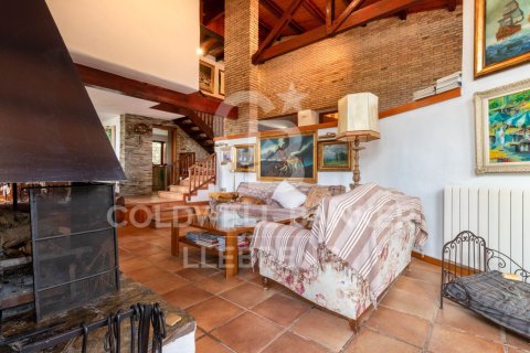 Купить дом в Барселона, Испания с 6 спален, 380м², № 6083 - фото 6