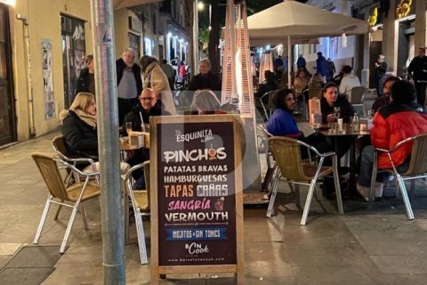 64 sq.m. cafe / restaurant for sale in Sants-Montjuic, Barcelona, Catalonia, Spain № 5209 - photo 8