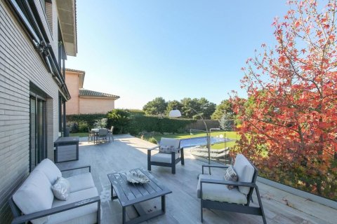 4 bedrooms house for sale in Catalonia, Spain № 6252 - photo 10
