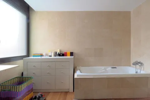 7 bedrooms house for sale in Barcelona, Catalonia, Spain № 1726 - photo 27