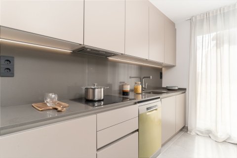 4 bedrooms apartment for sale in Barcelona, Catalonia, Spain № 1731 - photo 11