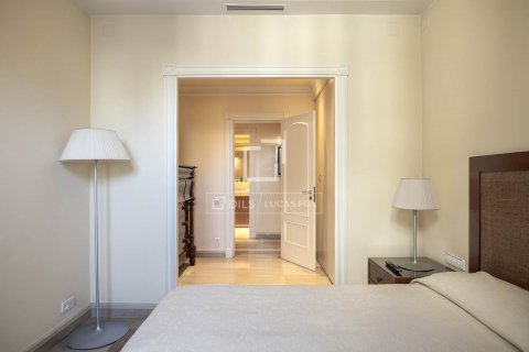 3 bedrooms apartment for rent in Barcelona, Catalonia, Spain № 9029 - photo 20