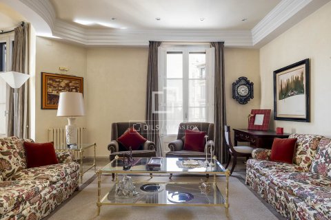 3 bedrooms apartment for rent in Barcelona, Catalonia, Spain № 9029 - photo 2