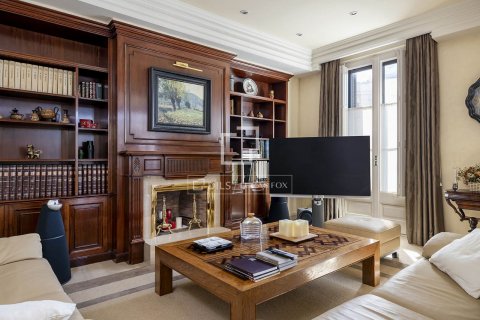 3 bedrooms apartment for rent in Barcelona, Catalonia, Spain № 9029 - photo 4