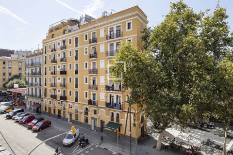 3 bedrooms apartment for rent in Barcelona, Catalonia, Spain № 9027 - photo 24