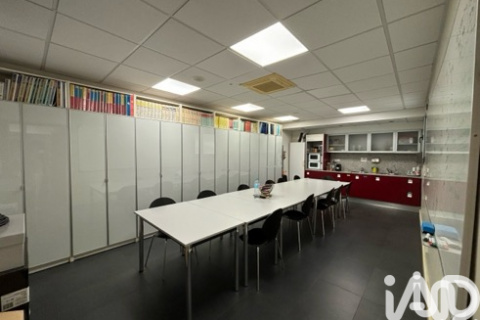 548 sq.m. commercial property for sale in Barcelona, Catalonia, Spain № 9031 - photo 8