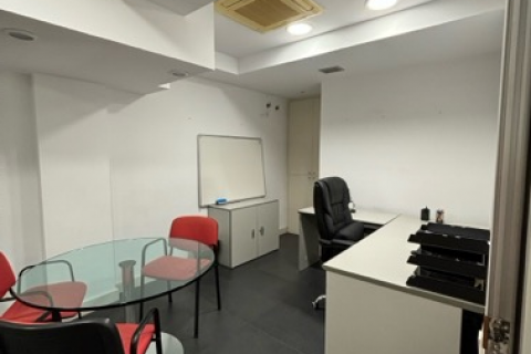548 sq.m. commercial property for sale in Barcelona, Catalonia, Spain № 9031 - photo 19