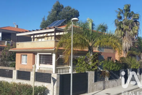 6 bedrooms house for sale in Cambrils, Tarragona, Catalonia, Spain № 4713 - photo 21