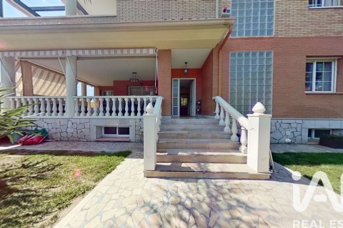 6 bedrooms house for sale in Cambrils, Tarragona, Catalonia, Spain № 4713 - photo 4