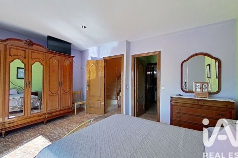 4 bedrooms house for sale in Cubelles, Barcelona, Catalonia, Spain № 4712 - photo 17