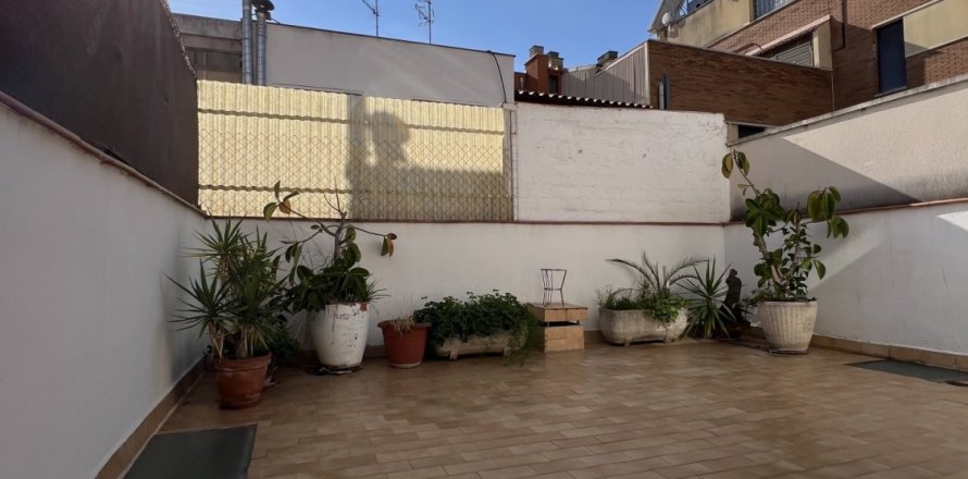 5 bedrooms townhouse for sale in Vilanova i la Geltru, Barcelona, Catalonia, Spain № 4710