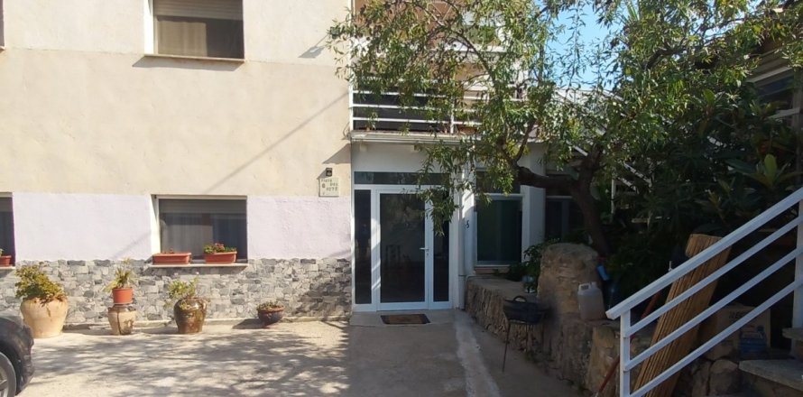 354 m² commercial property à vendre à Tortosa, Tarragona, Catalonia, Spain № 4829