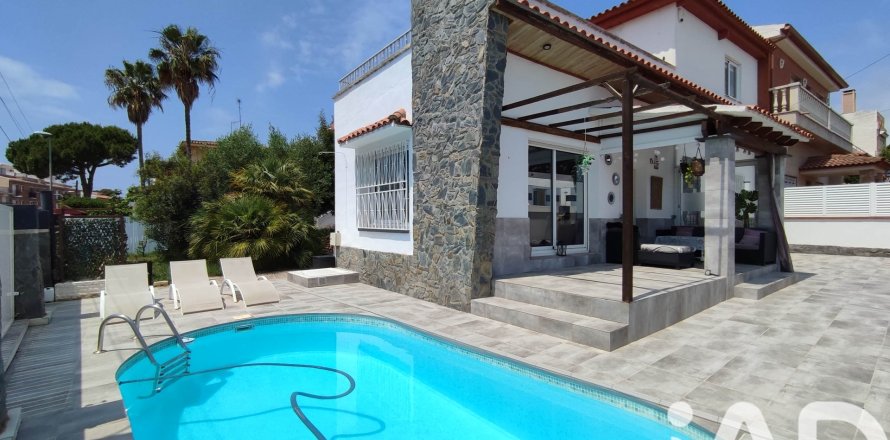 4 chambres house à vendre à Cunit, Tarragona, Catalonia, Spain № 7337