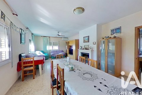Сasa de 4 dormitorios en venta en Roquetes, Tarragona, Cataluña, Spain № 7336 - foto 26