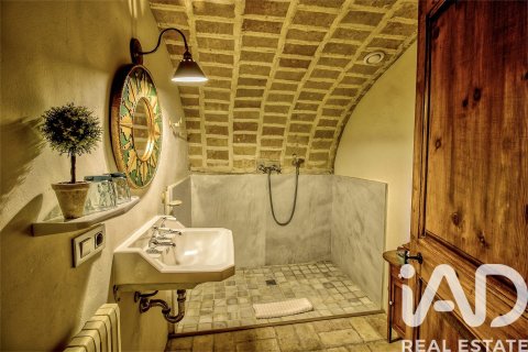 9 chambres house à vendre à Vilademuls, Girona, Catalonia, Spain № 7341 - photo 8