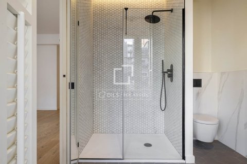 Купить квартиру в Барселона, Испания с 3 спальни, 137м², № 3788 - фото 20