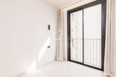 2 bedrooms apartment for sale in Barcelona, Catalonia, Spain № 8838 - photo 5