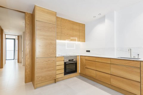 2 bedrooms apartment for sale in Barcelona, Catalonia, Spain № 8838 - photo 17