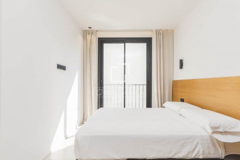 2 bedrooms apartment for sale in Barcelona, Catalonia, Spain № 8838 - photo 12