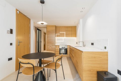 2 bedrooms apartment for sale in Barcelona, Catalonia, Spain № 8838 - photo 19