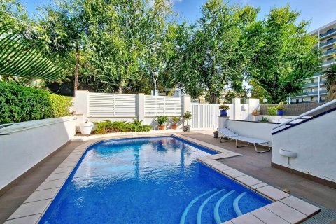5 bedrooms villa for sale in Vilanova i la Geltru, Barcelona, Catalonia, Spain № 8837 - photo 24