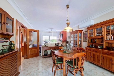 5 bedrooms villa for sale in Vilanova i la Geltru, Barcelona, Catalonia, Spain № 8837 - photo 2