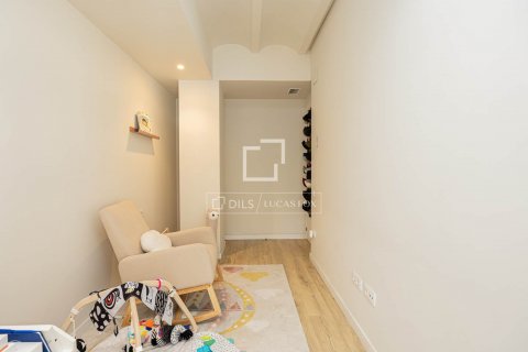 3 bedrooms apartment for sale in Barcelona, Catalonia, Spain № 8836 - photo 18