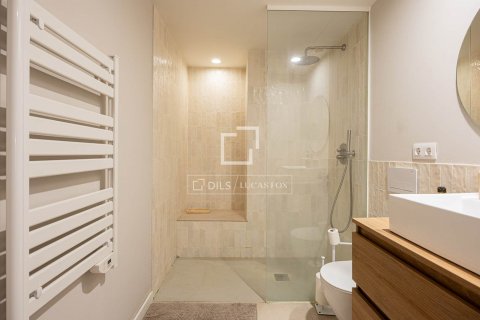 3 bedrooms apartment for sale in Barcelona, Catalonia, Spain № 8836 - photo 17