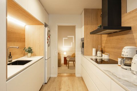 3 bedrooms apartment for sale in Barcelona, Catalonia, Spain № 8836 - photo 3