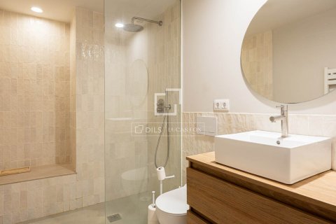 3 bedrooms apartment for sale in Barcelona, Catalonia, Spain № 8836 - photo 16