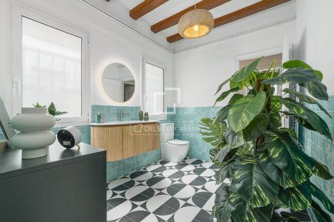Ático de 4 dormitorios en venta en Barcelona, Cataluña, Spain № 8834 - foto 6