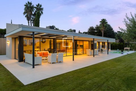 3 bedrooms villa for sale in Sant Vicenc De Montalt, Barcelona, Catalonia, Spain № 8835 - photo 25