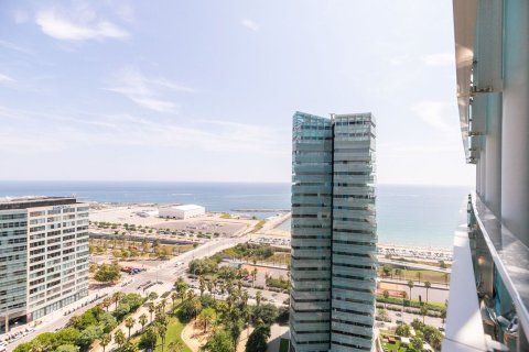 3 bedrooms apartment for sale in Barcelona, Catalonia, Spain № 4608 - photo 12