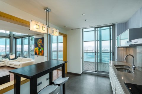 Apartamento de 4 dormitorios en venta en Barcelona, Cataluña, Spain № 4603 - foto 12