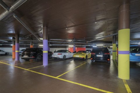 3 bedrooms apartment for sale in Barcelona, Catalonia, Spain № 4607 - photo 26