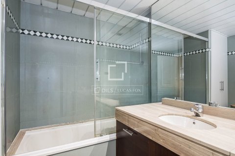 4 bedrooms apartment for sale in Sant Cugat Del Valles, Barcelona, Catalonia, Spain № 7174 - photo 11